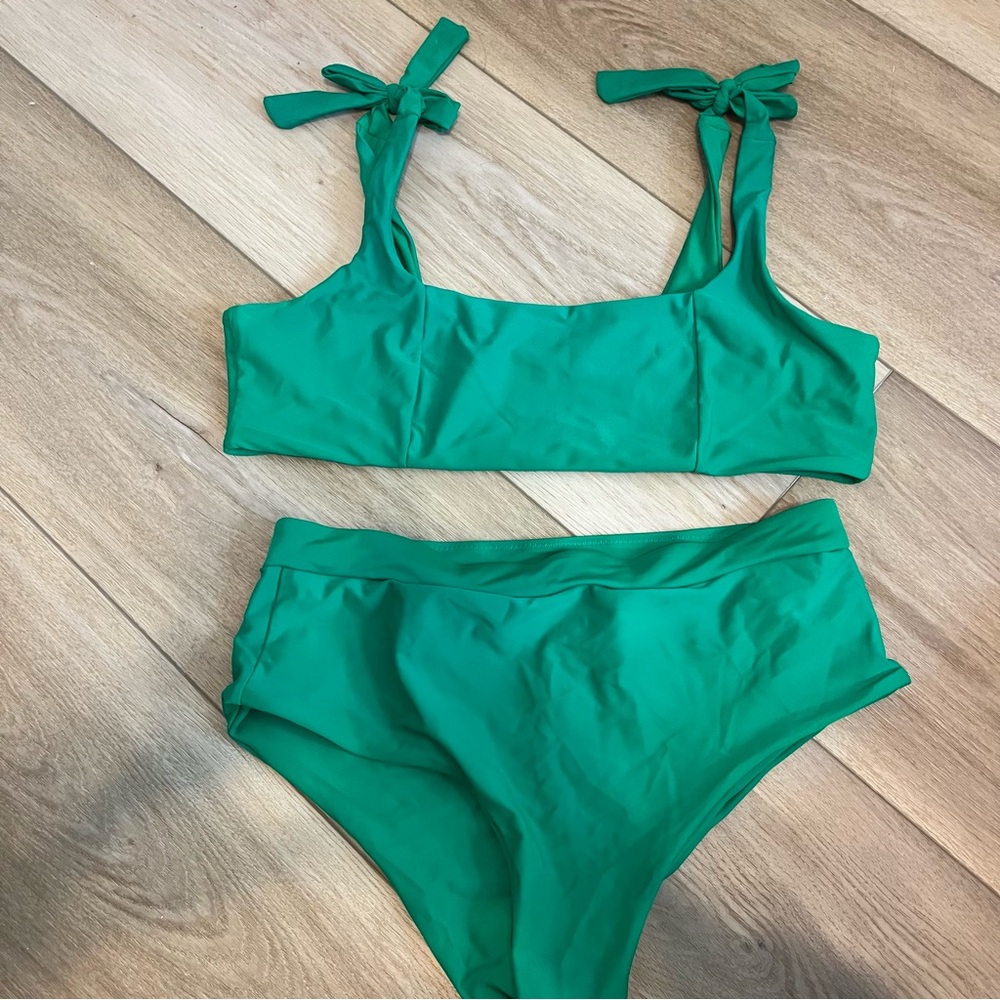 Green High Waisted Bikini